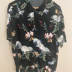 Fashion Nova Black Casual Button Down Shirt with Floral Design mens large